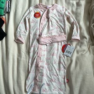 Magnetic me baby gown